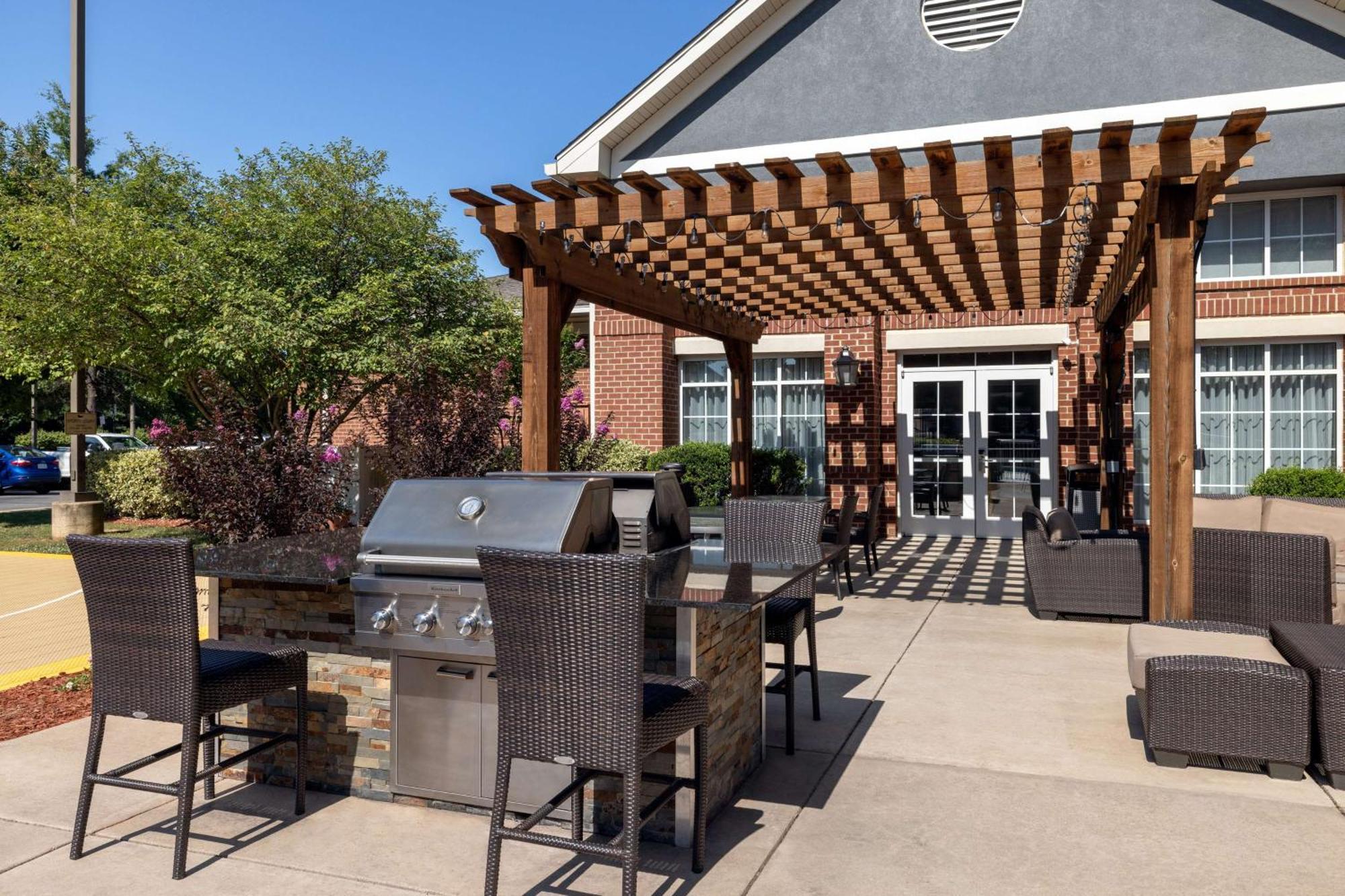 Homewood Suites Fredericksburg Exterior foto